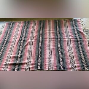 4 Mexican Blankets (Bundle Of 4)